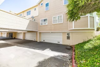 Photo #5: 250029245 Listing