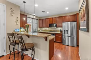 Photo #6: 250029267 Listing