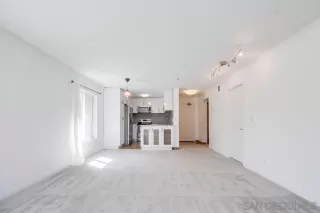 Photo #3: 250029275 Listing