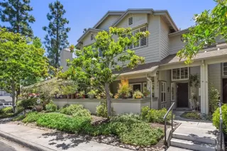 Photo #1: 250029286 Listing