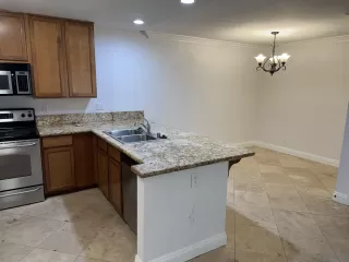 Photo #5: 250029299 Listing