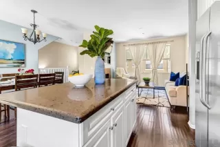 Photo #3: 250029305 Listing 