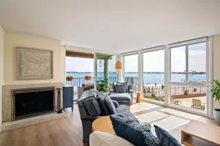 Photo #4: 250029334 Listing