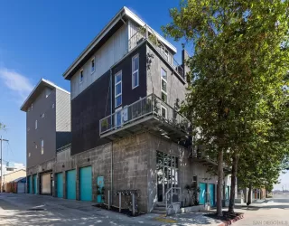 Photo #2: 250029367 Listing