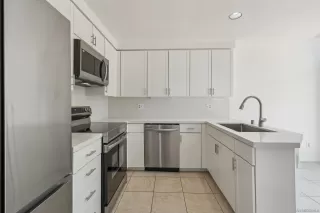 Photo #5: 250029452 Listing