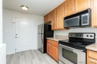 Photo #3: 250029533 Listing 