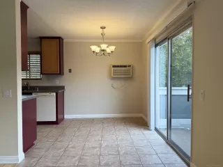 Photo #5: 250029594 Listing