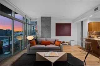 Photo #1: 250029682 Listing