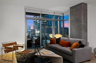 Photo #4: 250029682 Listing