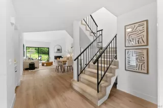 Photo #2: 250029701 Listing 