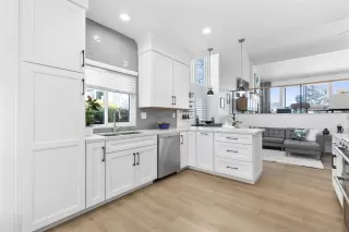 Photo #6: 250029738 Listing