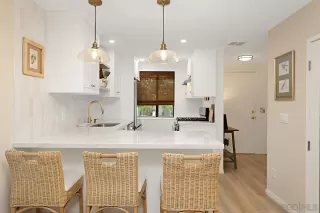 Photo #3: 250029750 Listing