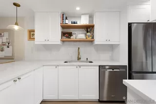 Photo #5: 250029750 Listing