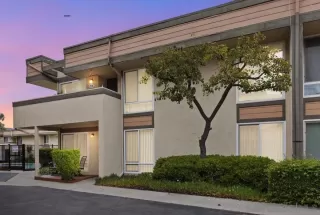 Photo #3: 250029782 Listing