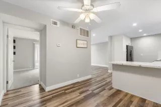 Photo #6: 250029782 Listing