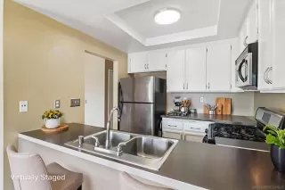 Photo #3: 250029795 Listing