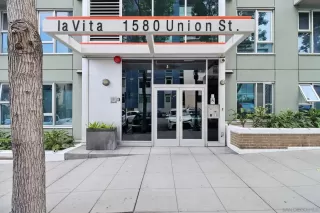 Photo #1: 250029815 Listing