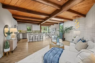 Photo #5: 250029835 Listing 