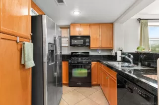 Photo #3: 250029883 Listing