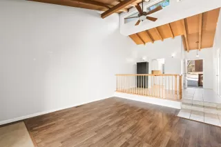 Photo #5: 250029903 Listing 