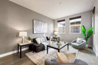 Photo #5: 250029907 Listing