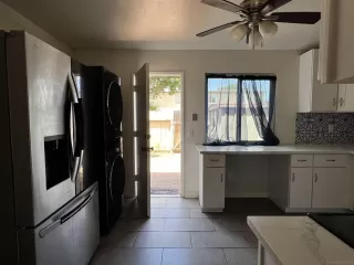 Photo #3: 250029911 Listing