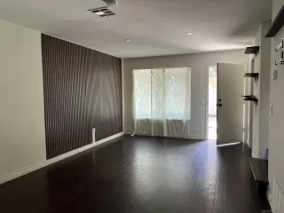 Photo #4: 250029911 Listing