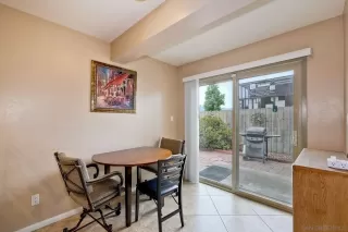 Photo #5: 250029921 Listing