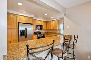 Photo #6: 250029921 Listing