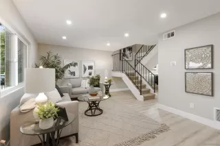 Photo #3: 250029943 Listing