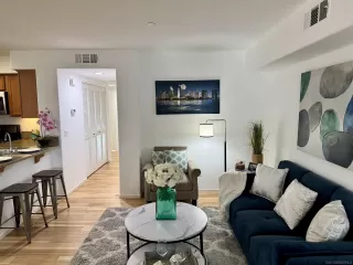 Photo #3: 250029952 Listing