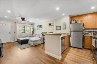 Photo #2: 250030000 Listing 