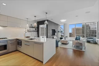 Photo #2: 250030029 Listing 