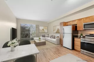 Photo #6: 250030088 Listing