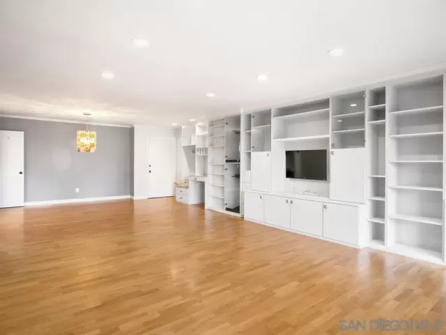 MLS: 250030097 Condo For Sale