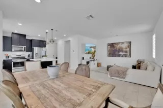 Photo #6: 250030102 Listing 