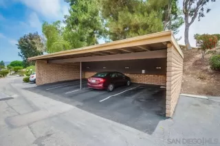 Photo #3: 250030106 Listing