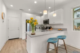 Photo #4: 250030135 Listing