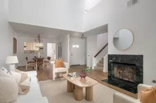 Photo #3: 250030146 Listing 