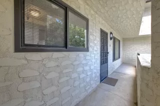 Photo #4: 250030189 Listing 