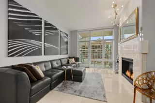 Photo #1: 250030195 Listing