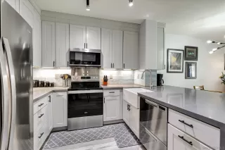 Photo #3: 250030209 Listing