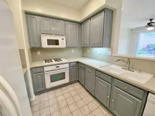 Photo #3: 250030280 Listing