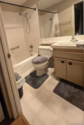 Photo #4: 250030314 Listing