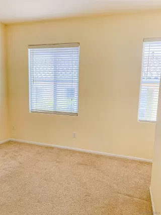 Photo #3: 250030324 Listing