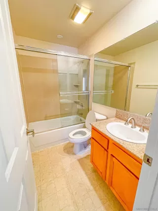 Photo #6: 250030324 Listing