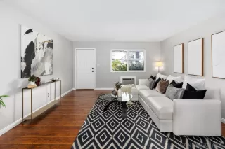 Photo #3: 250030365 Listing 