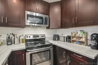 Photo #6: 250030375 Listing