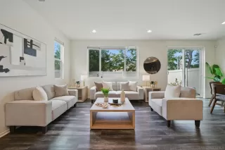 Photo #4: 250030381 Listing