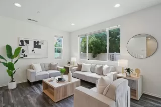 Photo #6: 250030381 Listing